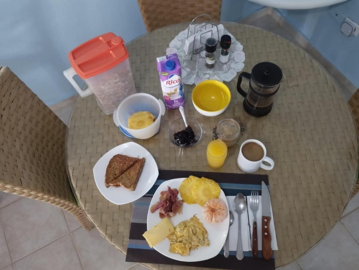 Room In Guest Room - Best Bed And Breakfast In Samana Breakfast Included Екстер'єр фото